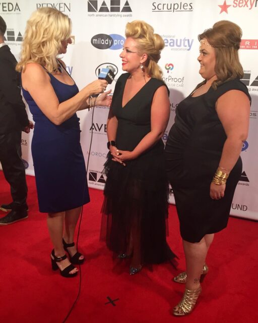 China and Sarah looking amazing on the red carpet last night! #NAHA2016 #SalonSpaW #wallstars…