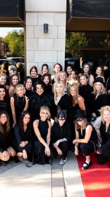 A year ago today, we celebrated 20 years of Salon Spa W! 🥂 It…